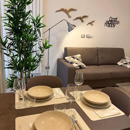 Cozy 700m From The Milan Red Metro 公寓 塞斯托-聖喬凡尼